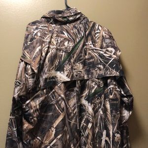 Nice Drake waterflow Camo (worn once)